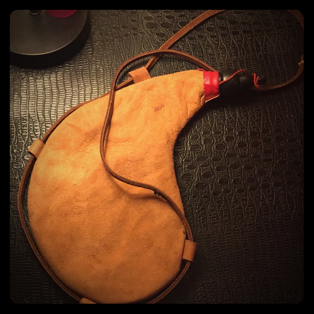 🖤Old Leather Canteen🖤